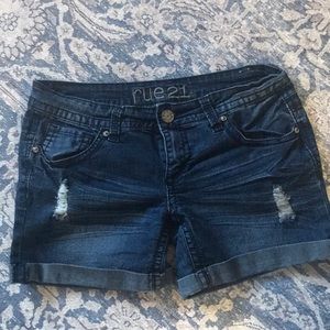 Rue 21 stretchy jean shorts
